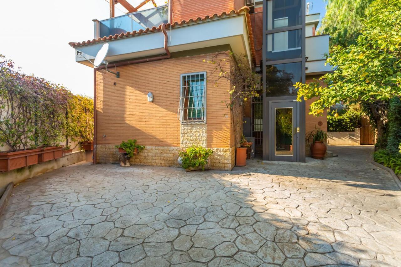 St Peter'S Spacious 4 Bdr With Private Parking Lejlighed Rom Eksteriør billede